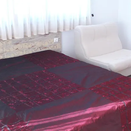 Penevi Guest house *